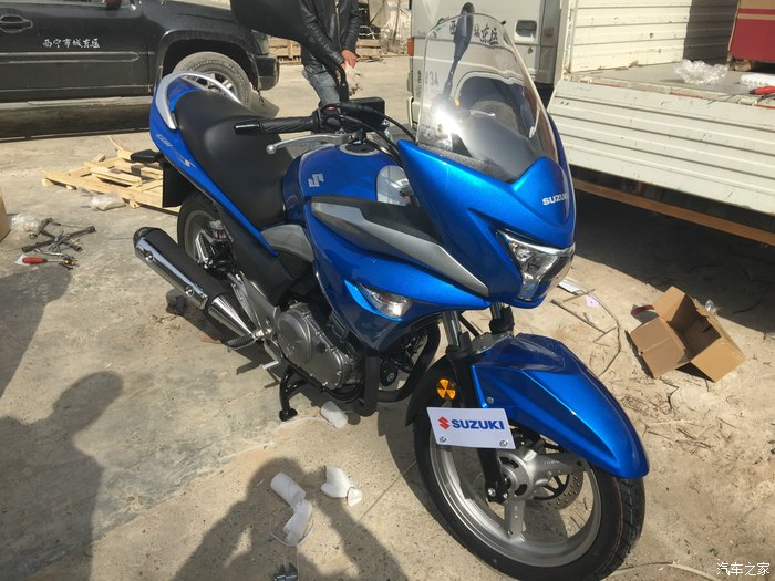 生命中无法磨灭的蓝入手骊驰gw250s蓝色(申精)