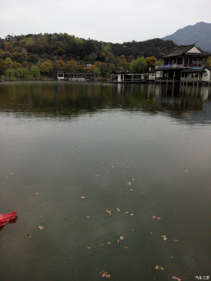 全是小孩的游乐园游东阳市广厦西山公园二期