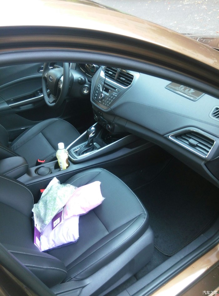 15 福睿斯论坛 提车归来 交个简单的作业 版主有精就射了吧 