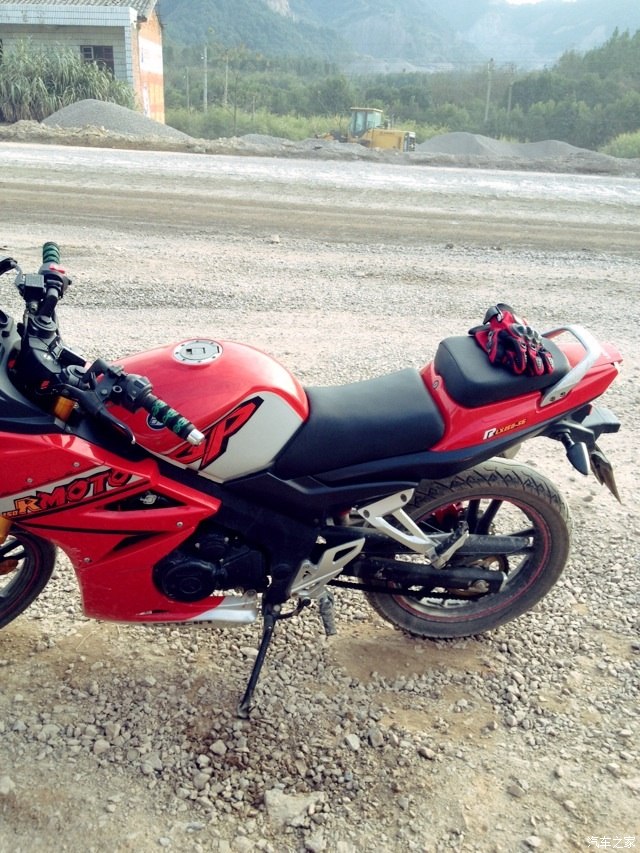 隆鑫gp150三代红黑磨砂款两年用车感受