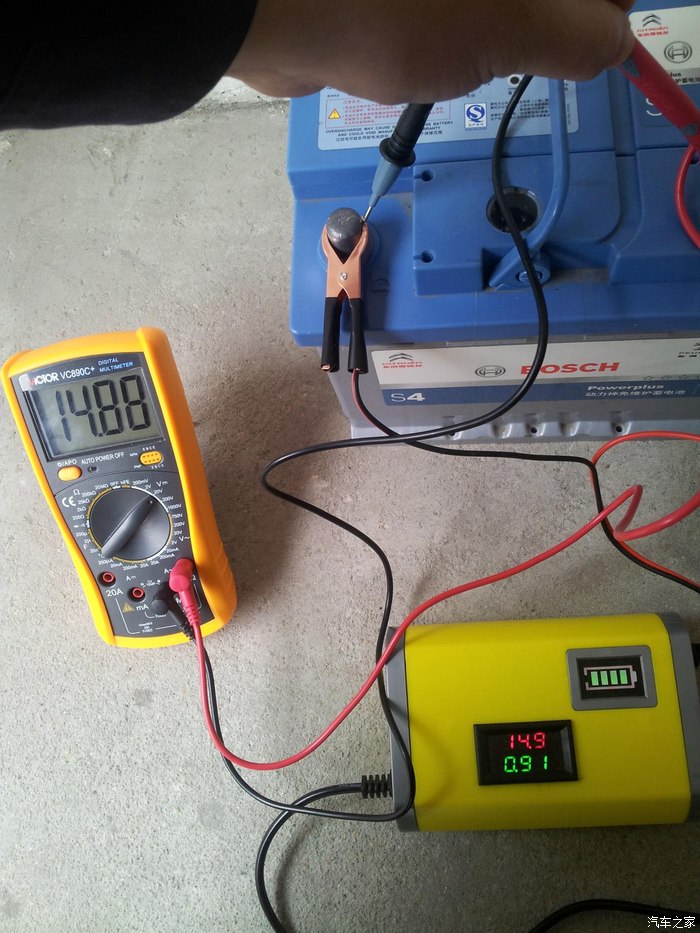 给蓄电池补补电