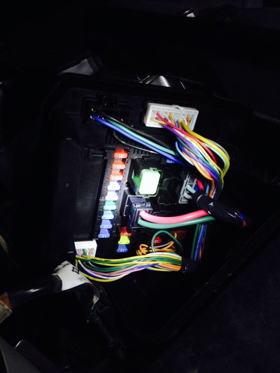 请教大神,哪条是acc线?