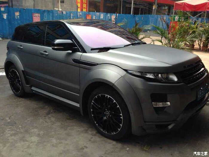 路虎极光战斗灰 挺好看