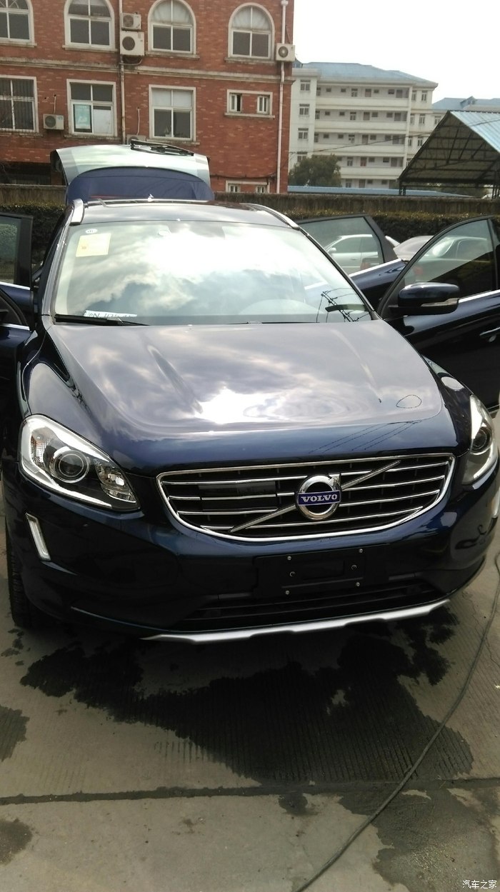 【图】求xc60两驱版 海洋蓝实拍图片!_沃尔沃xc60论坛_汽车之家论坛