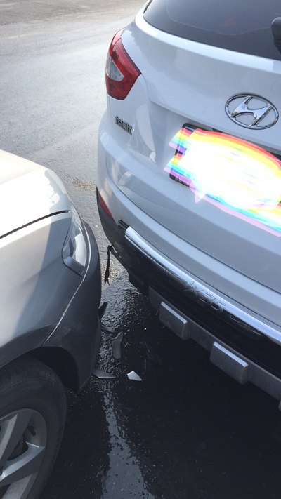 【图】哎……被女司机追尾了………_北京现代ix35论坛_汽车之家论坛