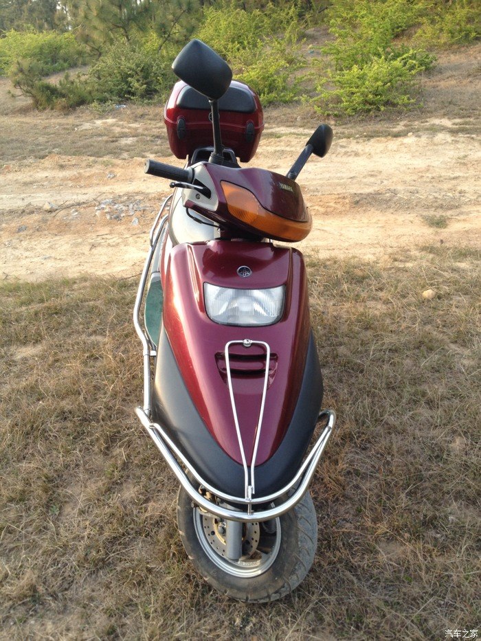 1997年的老凌鹰18个年头了带上一个人一样能跑到100