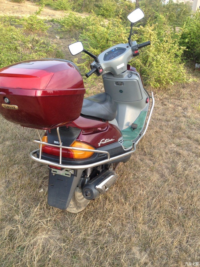 1997年的老凌鹰18个年头了带上一个人一样能跑到100