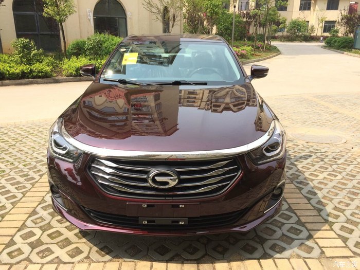 广汽传祺ga6 1.8t 豪华导航版 勃艮第红 提车作业 coming