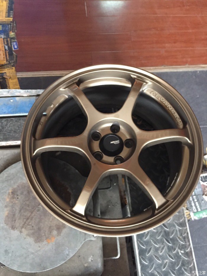 出售advanracingrg2轮毂加胎版主发财