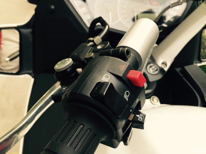 【图】春风650tr自拍!_摩托车论坛_汽车之家论坛