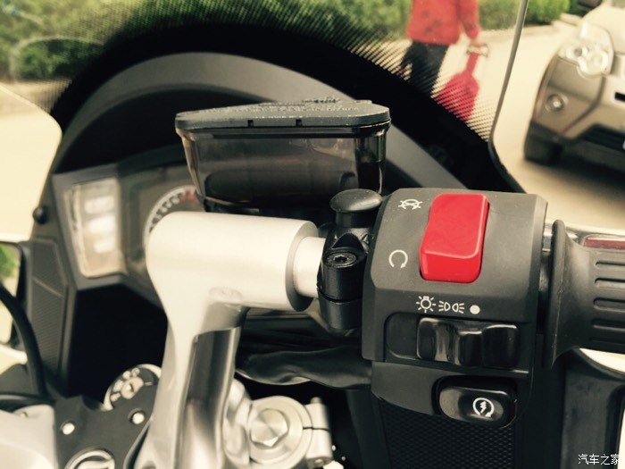 【图】春风650tr自拍!_摩托车论坛_汽车之家论坛