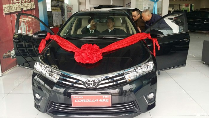 图是帮朋友提车时拍的真实照片!