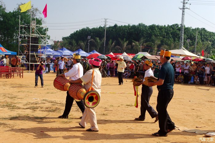 西双版纳泼水节乡镇赶摆海量大图欣赏