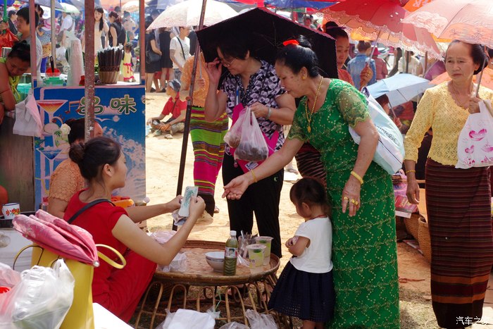 西双版纳泼水节乡镇赶摆海量大图欣赏