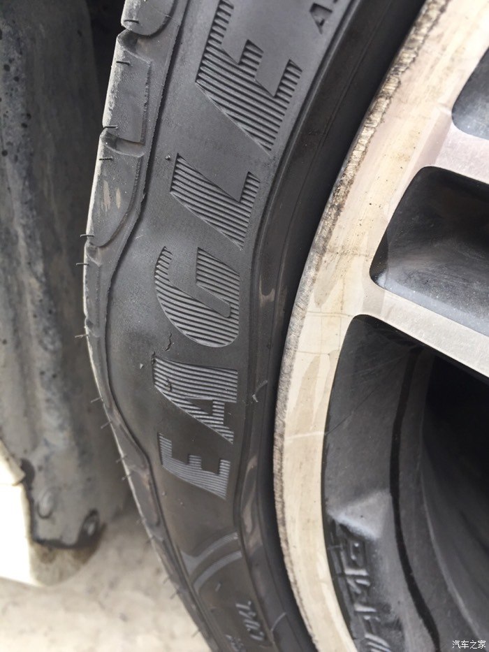 车胎鼓包了换什么牌子的比较好?