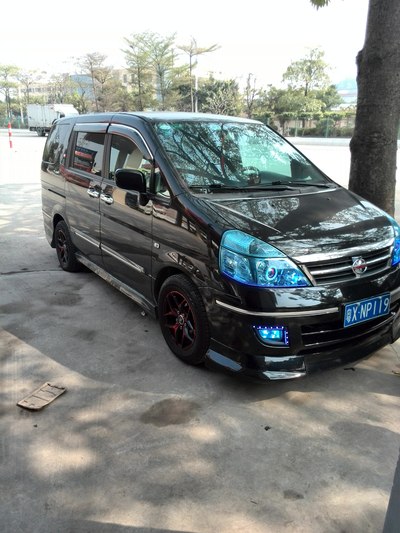 继续出,改装2.5黑色御轩.以及更换出来的10碟cd播放器