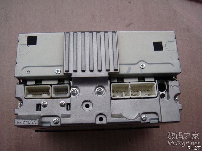 05款老花冠改aux