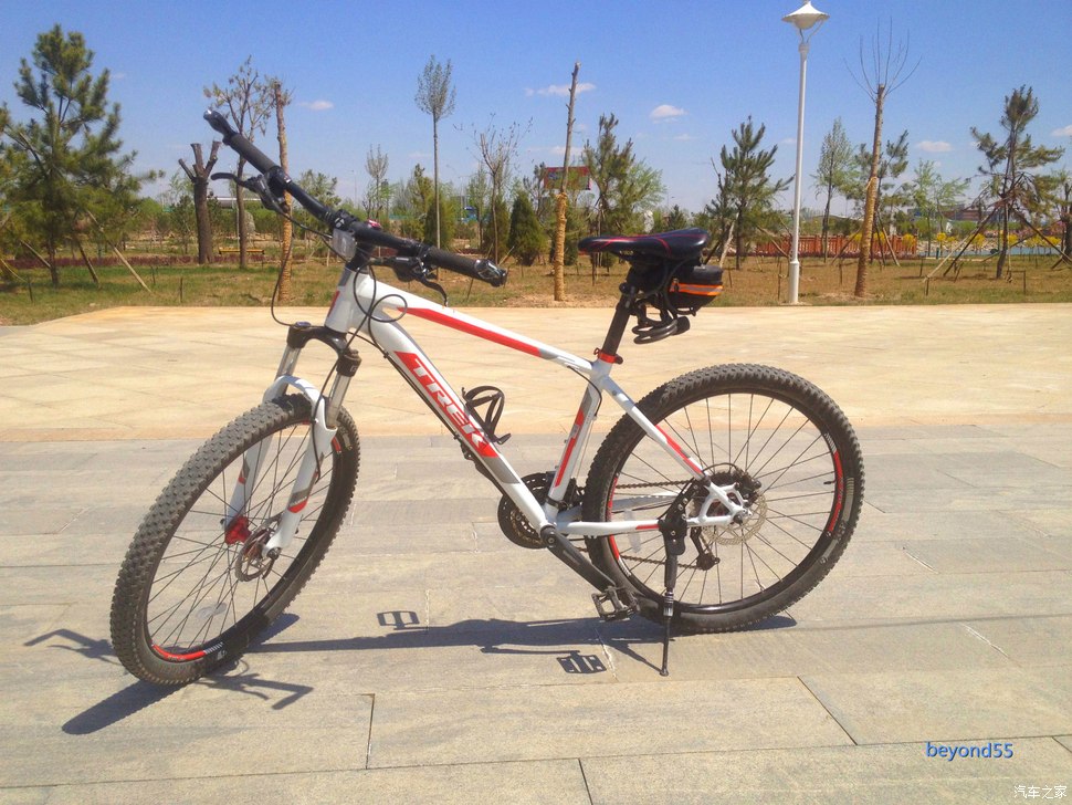 读图模式_朋友的自行车,美美的 ,崔克4300,请欣赏_模型论坛_汽车之家