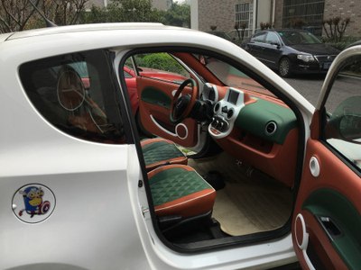 【拽】我为什么放弃豪车去买知豆,爆改内饰 首保归来 心得体会