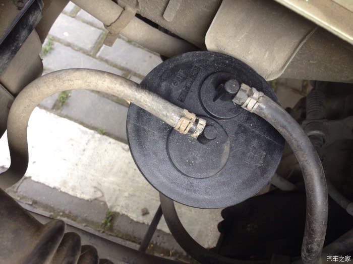 网购的碳罐旧的换下来