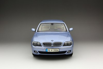 【老冯】----模型 宝马 7系 e68