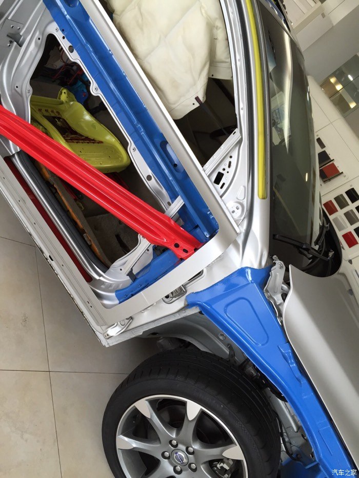 s60l侧面切割车展示