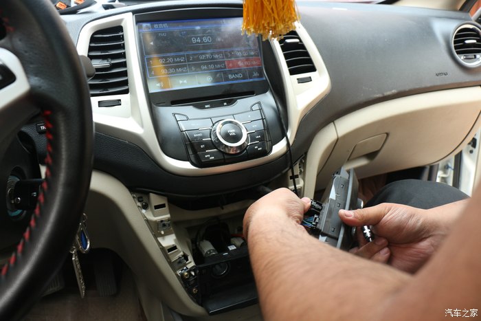 河北逸动联盟长安车友会全球首例为爱车逸动改装自动空调