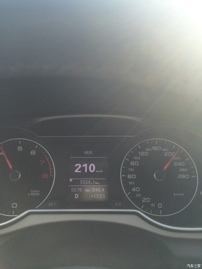 奥迪a4l跑180码需要多少转速,求图片