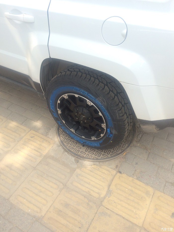 自由客改轮胎at3的,样子马上好看
