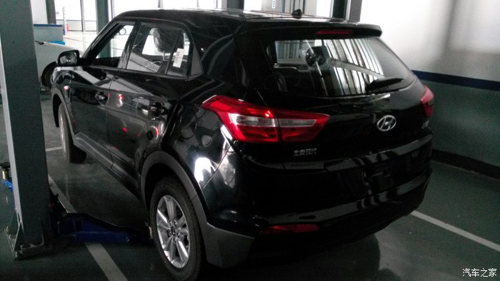 黑色小五上图给纠结黑色的车友们