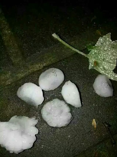 洛阳突遇冰雹袭击,我对长城第一次感觉不满