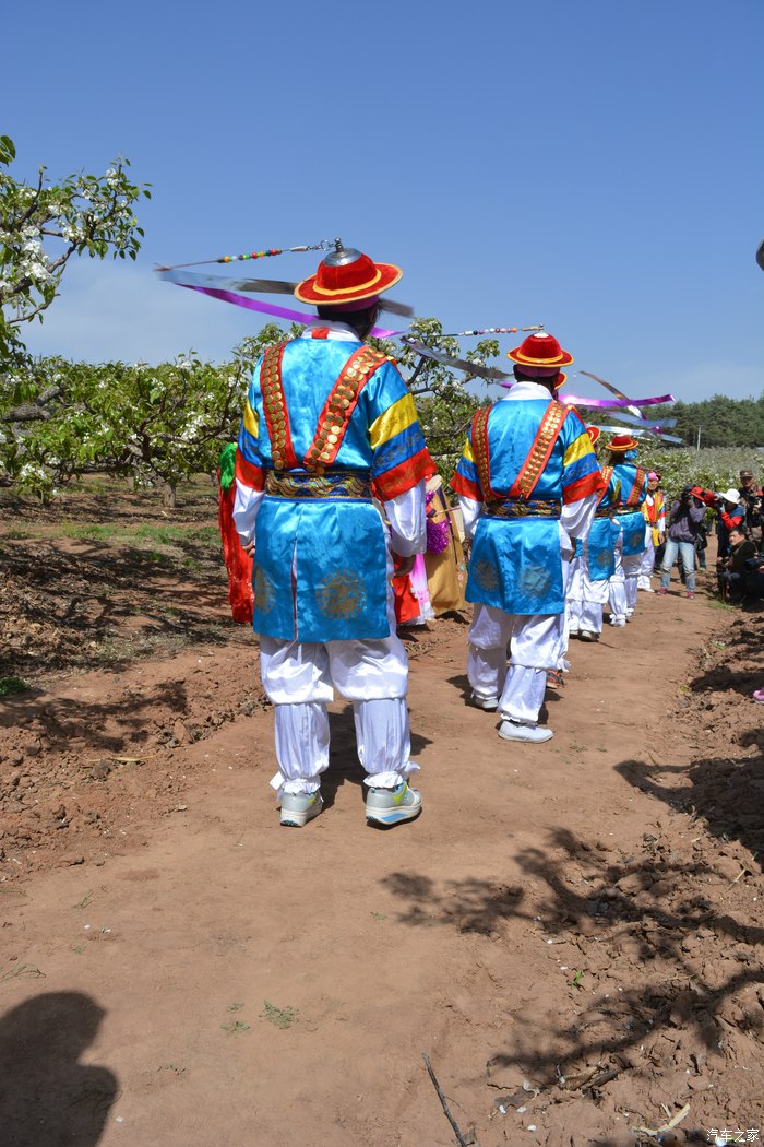 象帽舞朝鲜族传统舞蹈