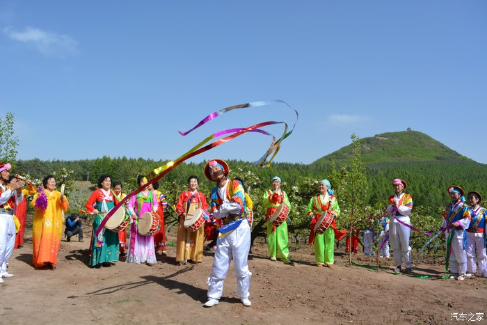 象帽舞朝鲜族传统舞蹈