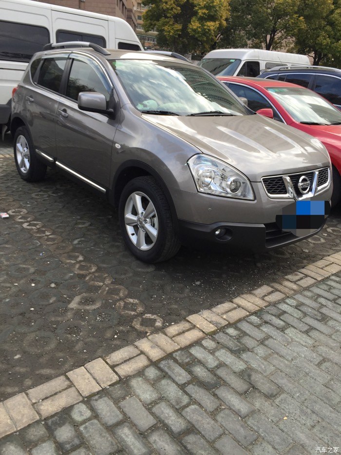 大家觉得逍客翡丽灰怎么样