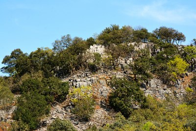 師宗菌子山*看怪石嶙峋的喀斯特地貌,灌木叢和懸崖天路(6)