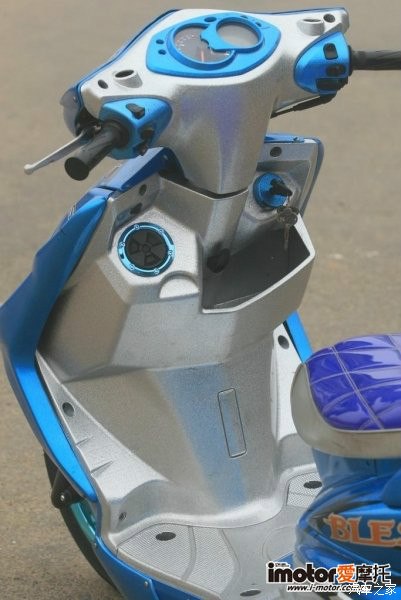 原来劲战可以改装得这么酷!_摩托车论坛_汽车之家论坛