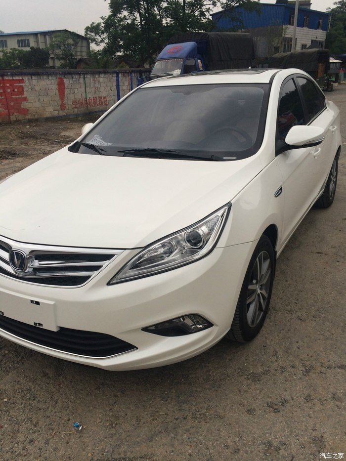 广西桂林长安逸动提车作业自豪白色小逸前来认证