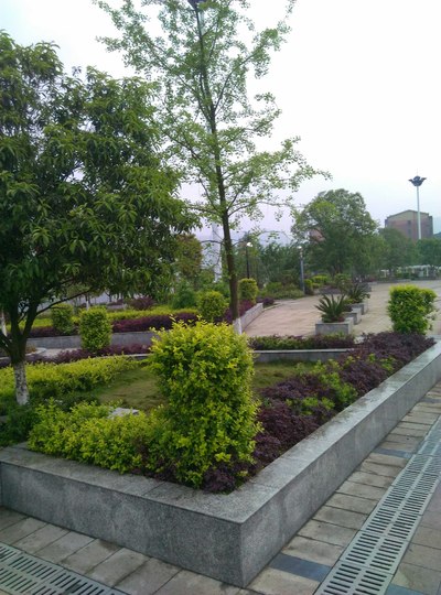 【湘西小八】之辛女广场一游!