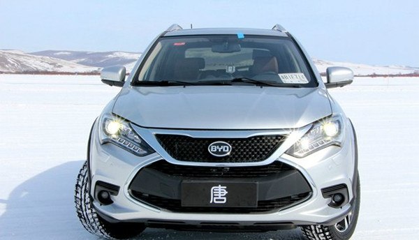 542战略最强载体试驾比亚迪亮剑之作比亚迪唐