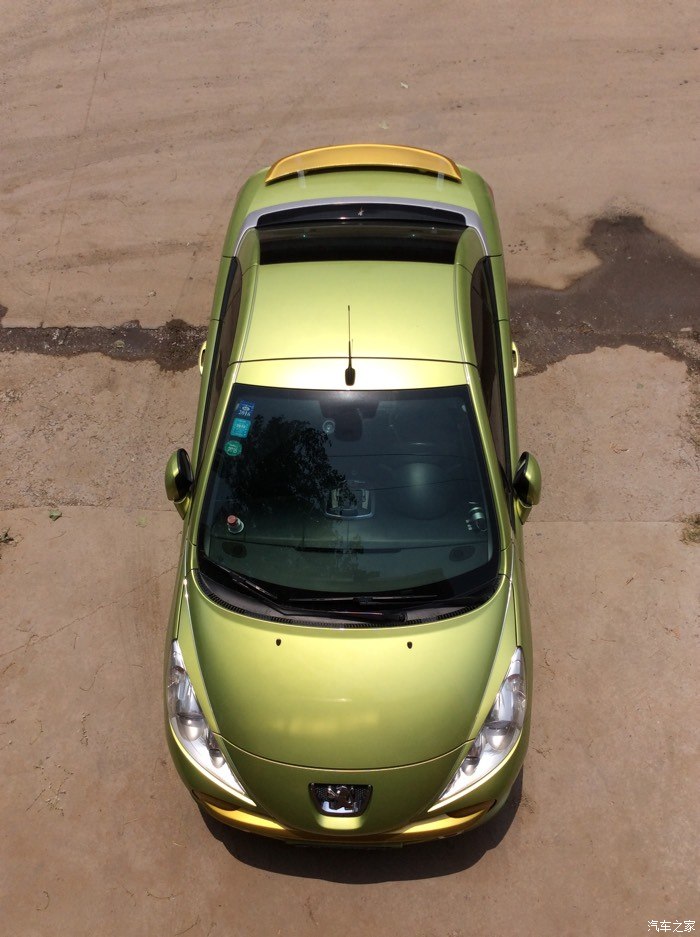 【图】207cc改装不打孔式尾翼!仁者见仁吧._标致207论坛_汽车之家论坛