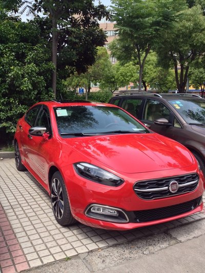 15款跃享版樱桃红提车记(人生第一辆车)