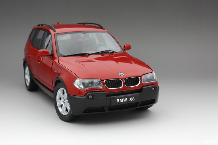 老冯模型宝马x3e83