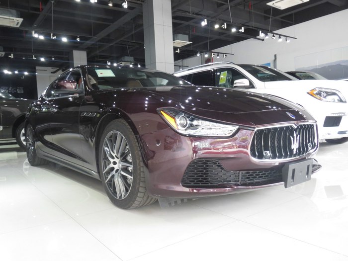 2015款玛莎拉蒂ghibli,四驱高功率酒红色现车!