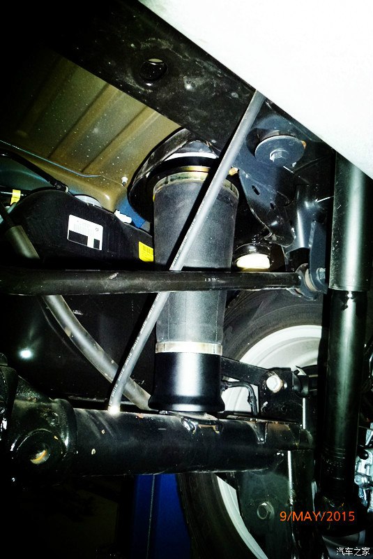 南宁牧马人气囊悬挂作业分享