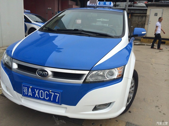 武汉比亚迪纯电动出租车来啦