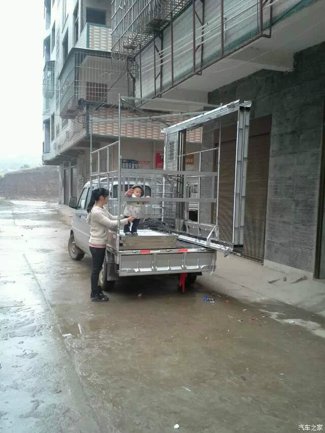 不断改进的苍栏货架