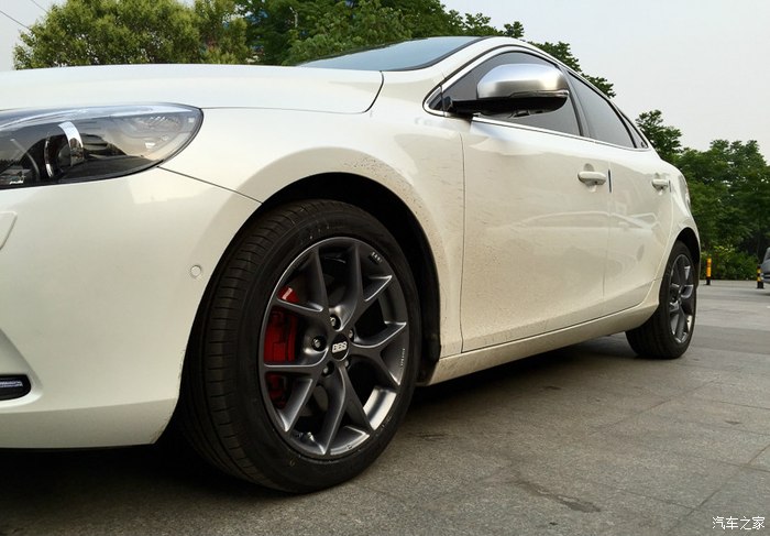 小改怡情volvov4014款智雅更换bbssr轮毂作业