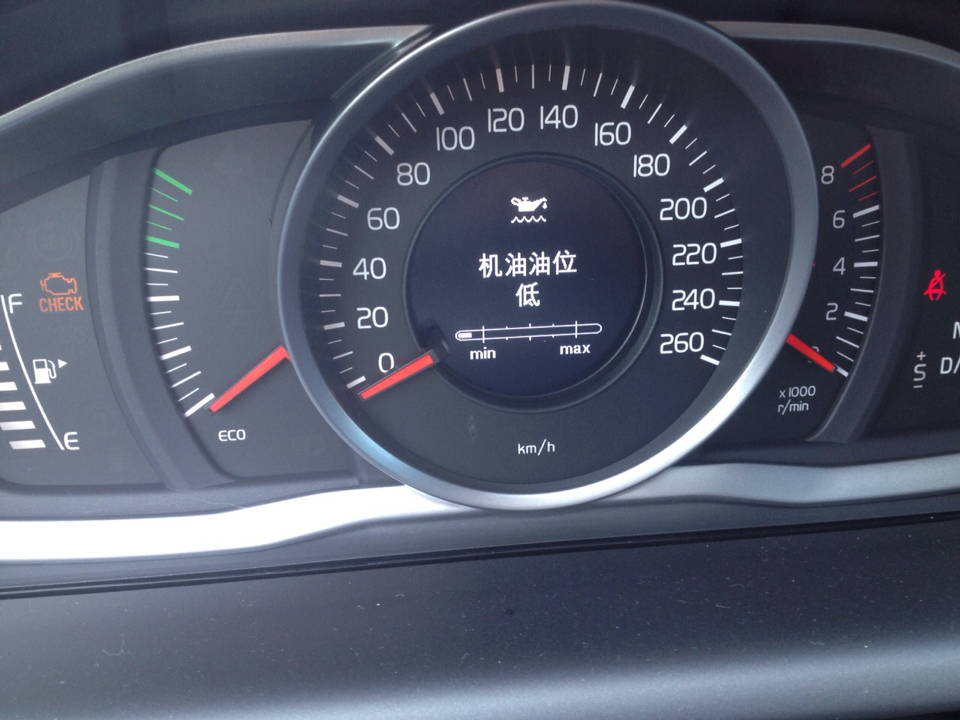 机油显示最后半格_沃尔沃xc60论坛_汽车之家论坛