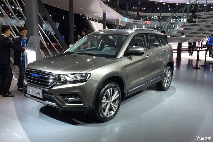 请问上海车展的那款h6coupe展车是什么颜色