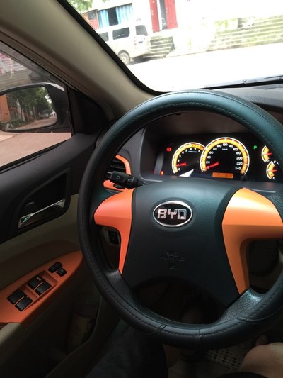 比亚迪f3内饰改装,感觉屌爆了!